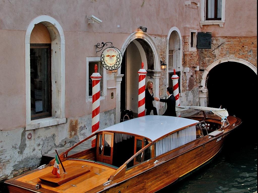 All'Angelo Art Hotel Венеция Екстериор снимка